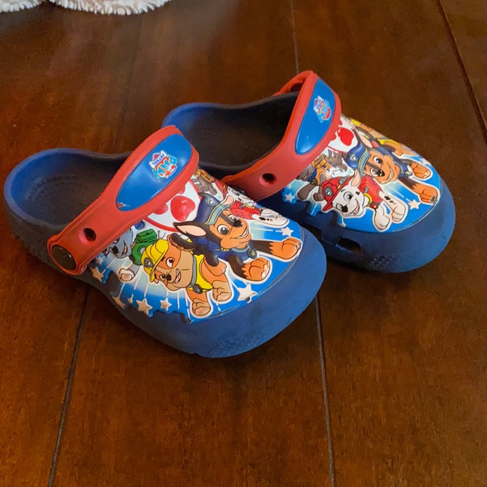 Crocs